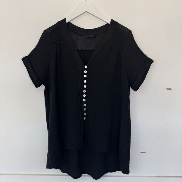 Meo Meli Black Linen Gauze Top Roll Tab Sleeve Abalone Shell Button Up L-XL - Picture 2 of 11
